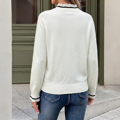 Color blocked bow sweater