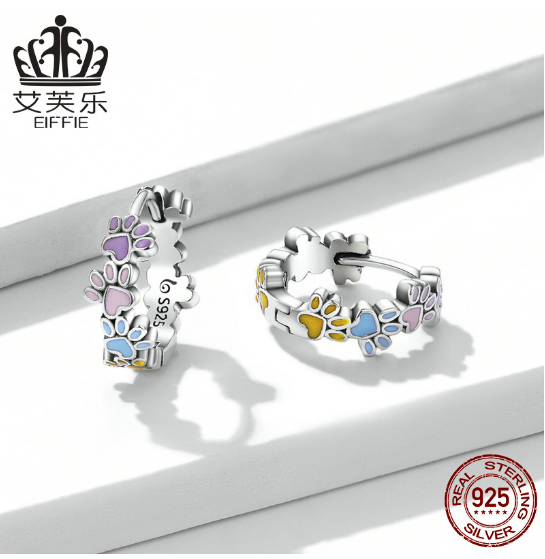 EIFFIE Original S925 Sterling Silver Color Cute Claw Earrings Dripping Oil Cute Animal Cat Dog Paw Earrings